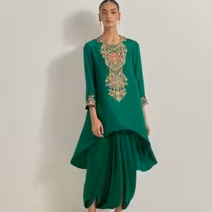 Knee length kurta set