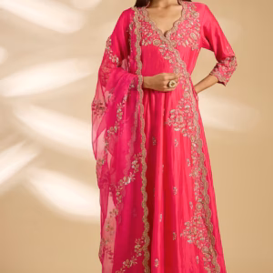 Strawberry red spun silk kurta set front view